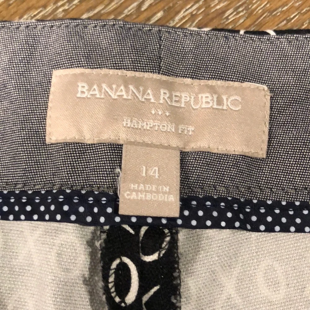 Banana Republic Hampton fit Shorts